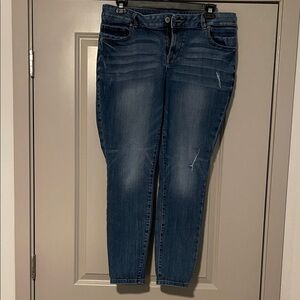 Maurices Dark Wash Skinny Jeans - Size 16W - Bundle